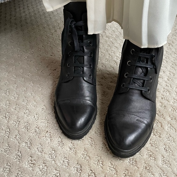 Genuine leather boots - Picture 4 of 7